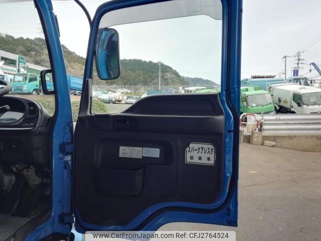 Isuzu Forward 1999 thumbnail 28