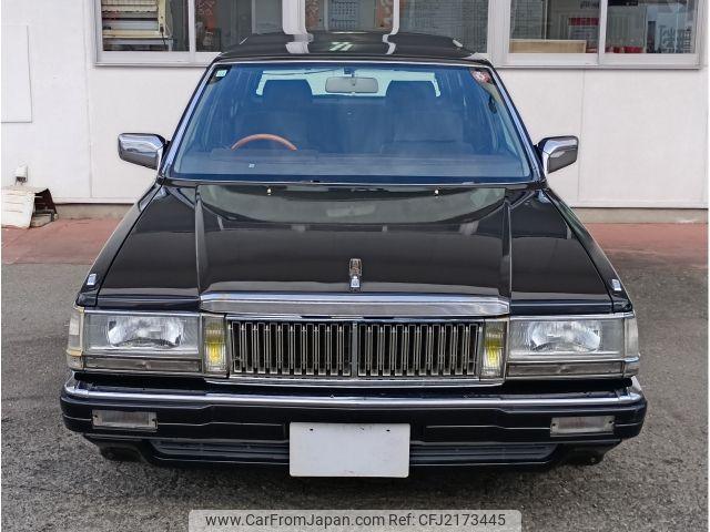 Nissan Cedric Wagon 1998 thumbnail 3