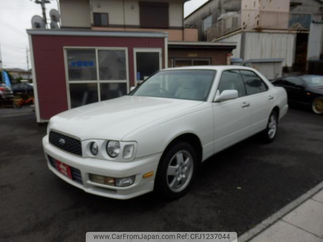 Nissan Gloria Van 1998