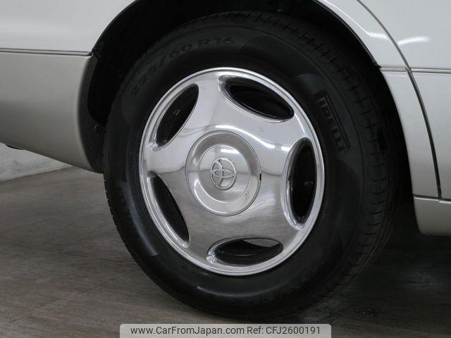 Toyota Celsior 2000 thumbnail 31