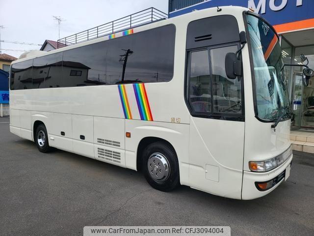 Hino Melpha 1999