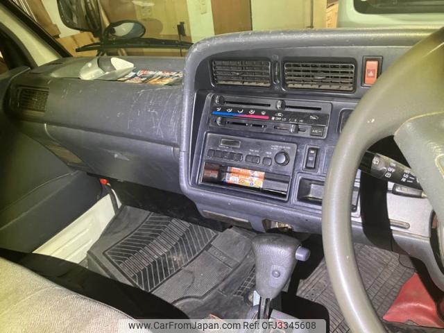 Toyota Hiace Van 1997 thumbnail 11