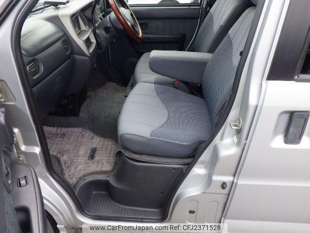 Daihatsu Atrai Wagon 1999 thumbnail 13