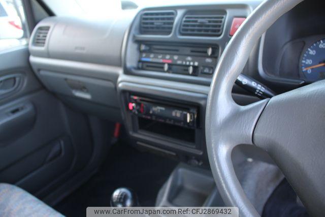 Suzuki Jimny Wide 2001 thumbnail 27