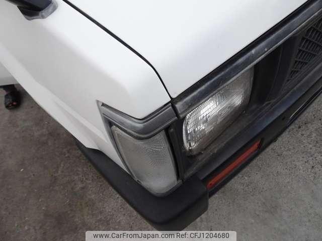 Nissan Datsun Pickup 1991 thumbnail 16