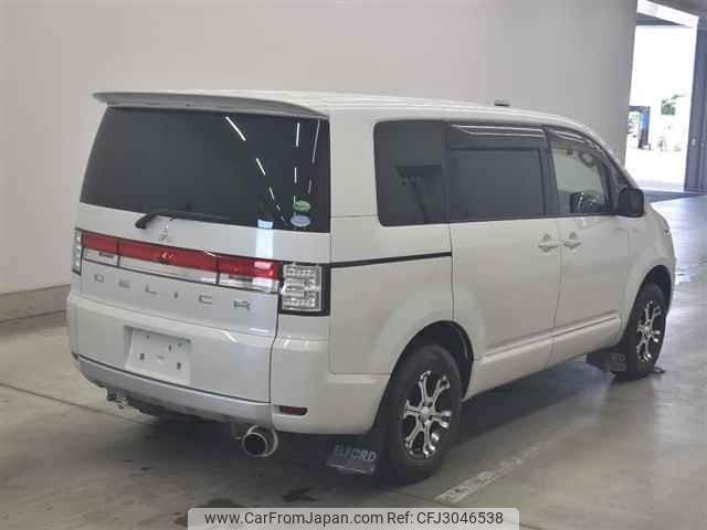 Mitsubishi Delica D5 thumbnail 6