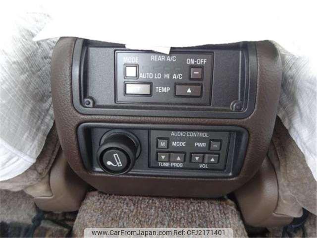 Toyota Crown 1987 thumbnail 44