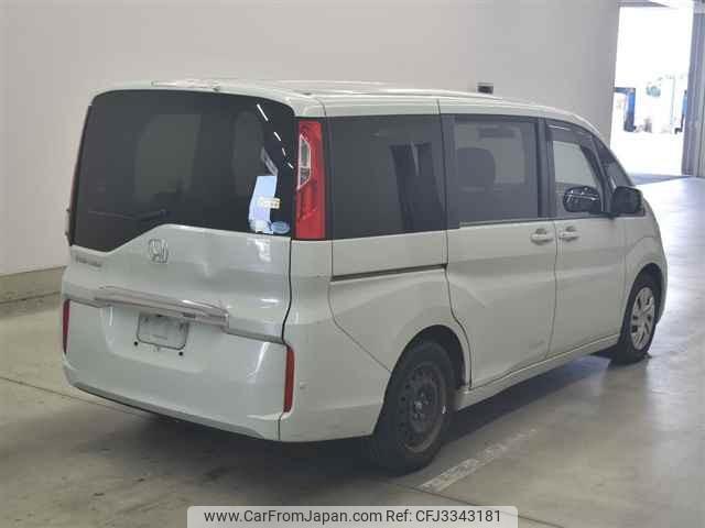Honda stepwagon thumbnail 6
