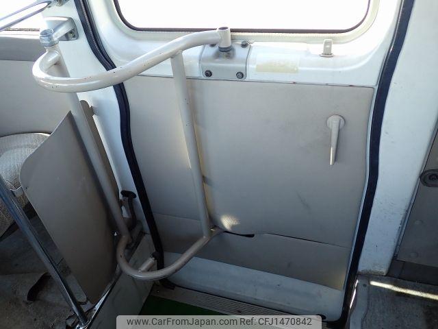 Toyota Coaster 1994 thumbnail 25