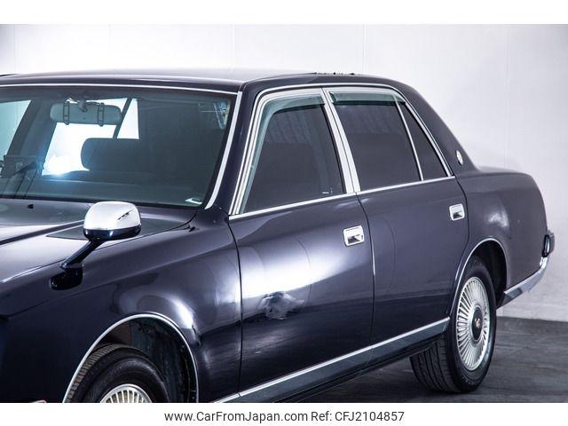 Toyota Century 1998 thumbnail 18