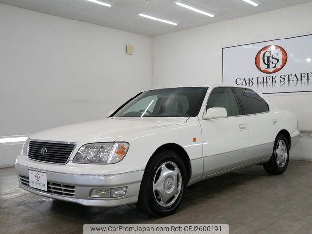 Toyota Celsior 2000 thumbnail 10
