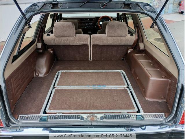 Nissan Cedric Wagon 1998 thumbnail 13