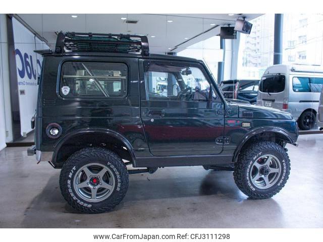 Suzuki Jimny 1997 thumbnail 4