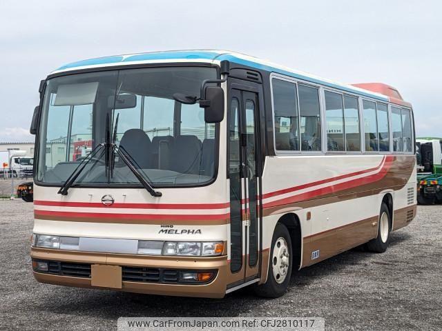Hino Melpha 2000