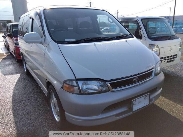 Toyota Granvia 1996 thumbnail 4