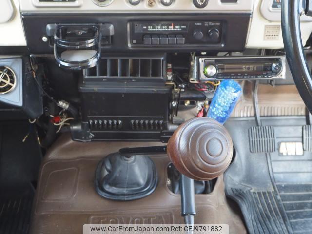 Toyota Land Cruiser 40 1981 thumbnail 9