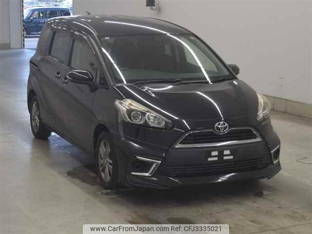 Toyota Sienta