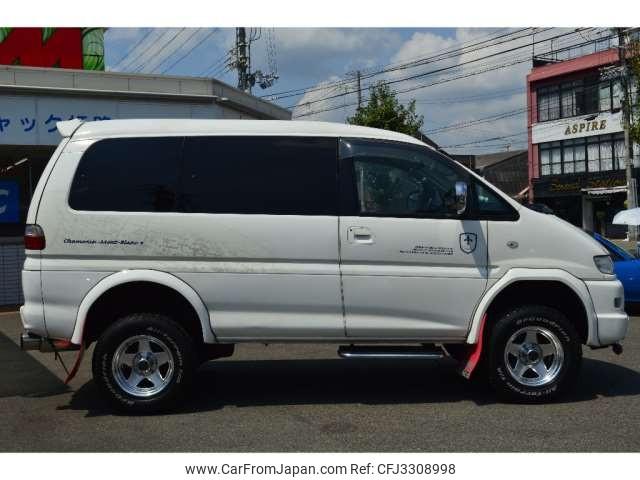Mitsubishi Delica Spacegear 1999 thumbnail 43