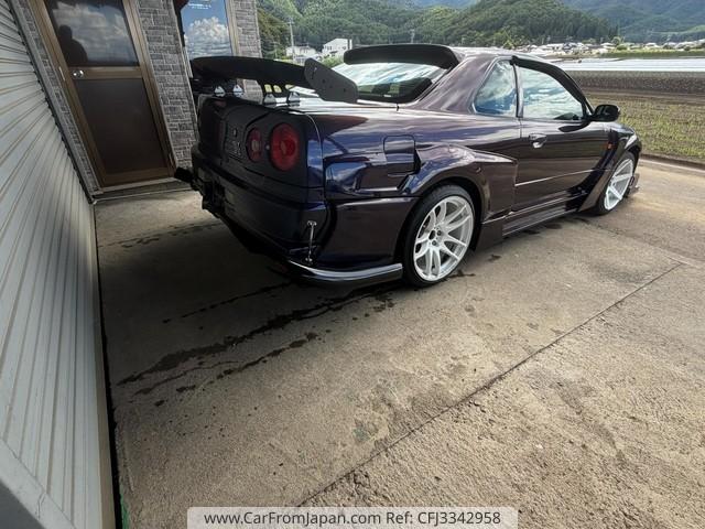 Nissan Skyline Coupe 2000 thumbnail 18