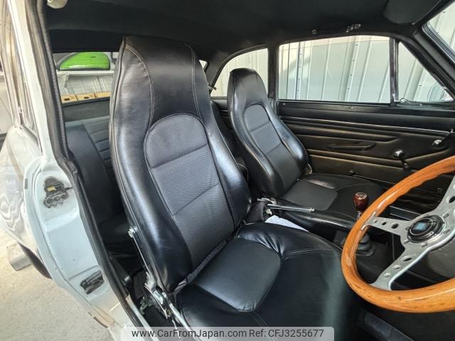 Isuzu Bellet 1972 thumbnail 12