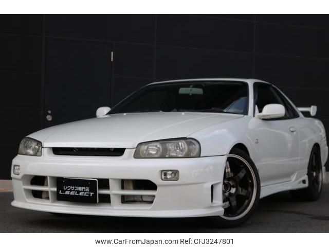 Nissan Skyline 2000