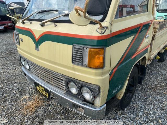 Mitsubishi Fuso Canter 1981 thumbnail 19