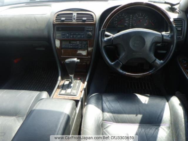 Nissan Gloria Van 1998 thumbnail 3
