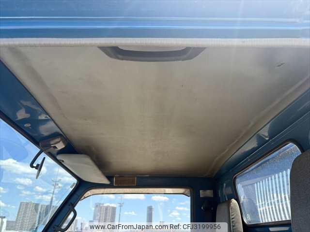 Mitsubishi Fuso Canter 1989 thumbnail 34