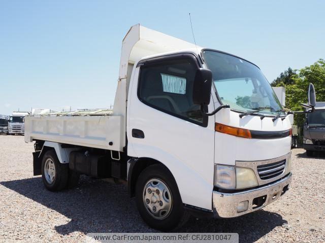 Hino Dutro 2001 thumbnail 7