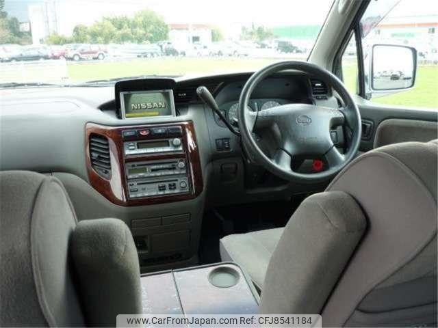 Nissan Elgrand 2001 thumbnail 9