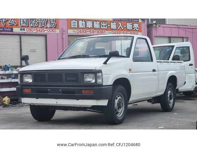 Nissan Datsun Pickup 1991 photo 1