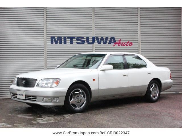 Toyota Celsior 1999