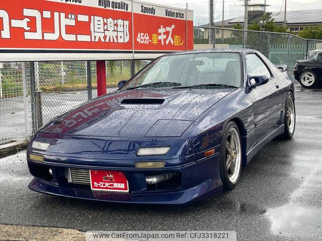 Mazda Savanna RX-7 1991 thumbnail 4