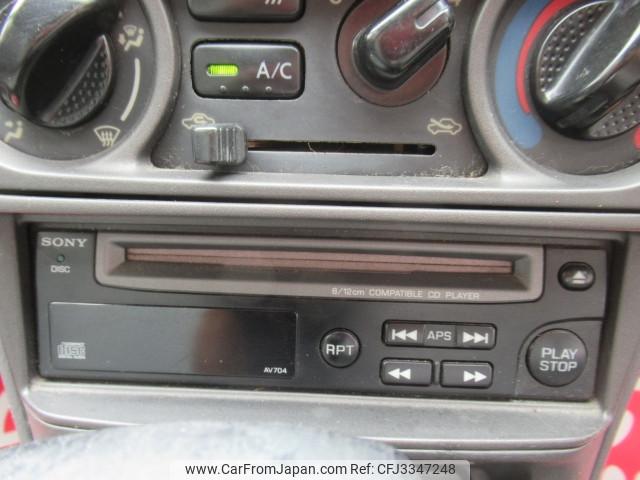 Nissan Sunny 2001 thumbnail 21