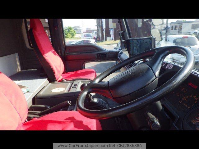 Isuzu Forward 2001 thumbnail 12