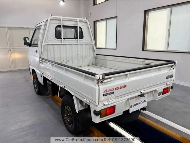 Daihatsu Hijet Truck 1993 thumbnail 4