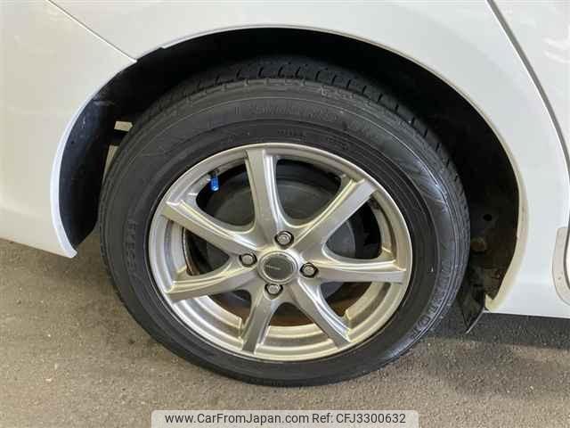 Toyota Corolla Fielder thumbnail 10