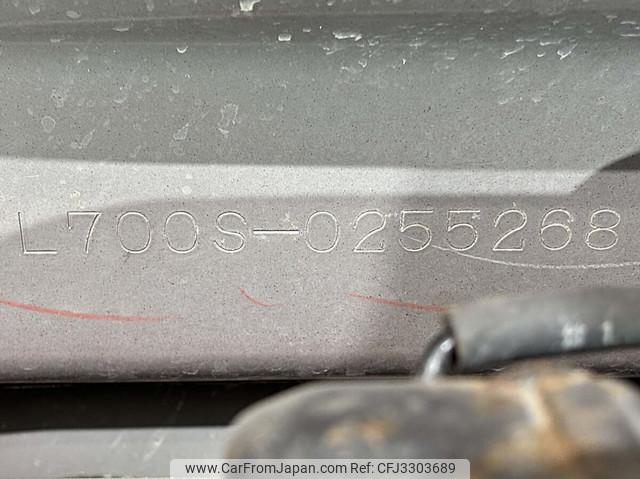 Daihatsu Mira Gino 2001 thumbnail 38