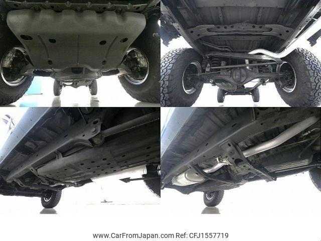 Toyota Hilux Surf 1997 thumbnail 17