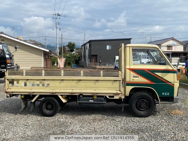 Mitsubishi Fuso Canter 1981 thumbnail 9