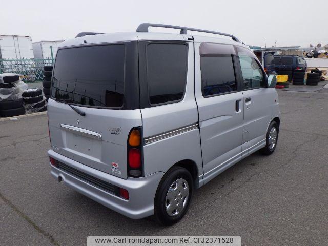 Daihatsu Atrai Wagon 1999 thumbnail 4