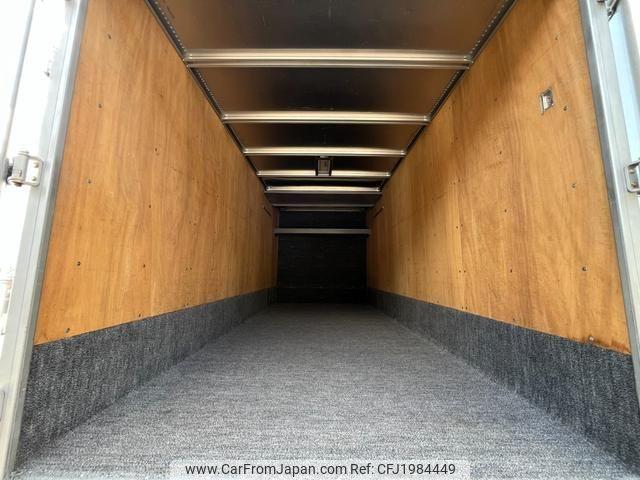 Isuzu Elf Truck 2000 thumbnail 27