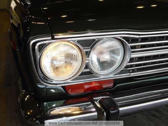 Nissan Bluebird 1970 thumbnail 8