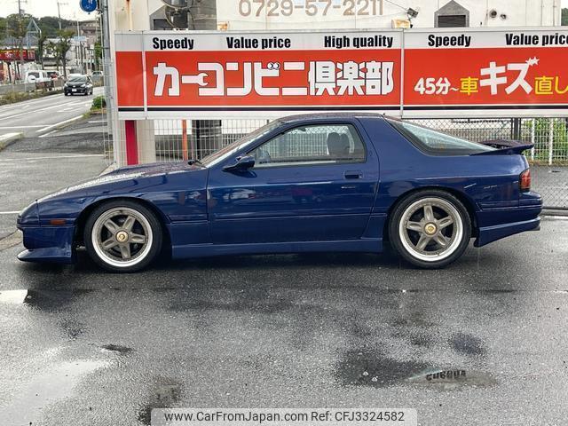 Mazda Savanna RX-7 1991 thumbnail 5