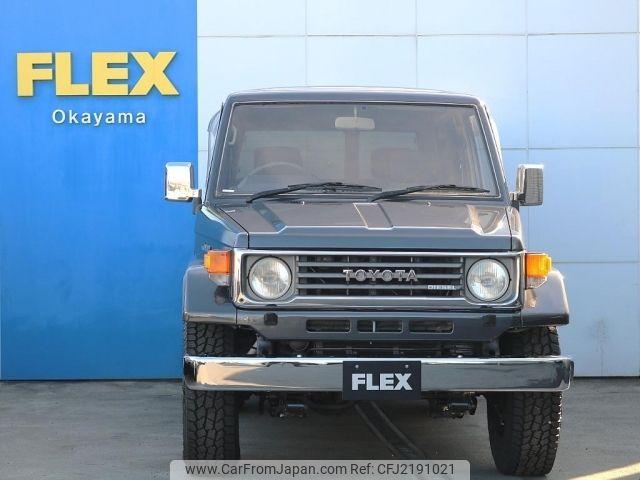 Toyota Land Cruiser 1994 thumbnail 9