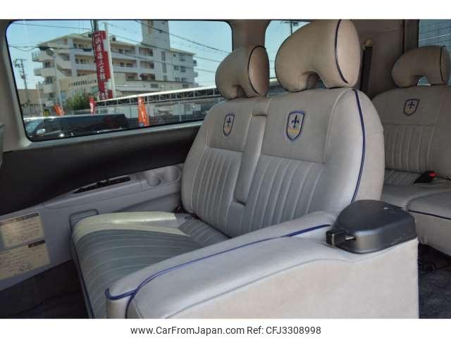 Mitsubishi Delica Spacegear 1999 thumbnail 6