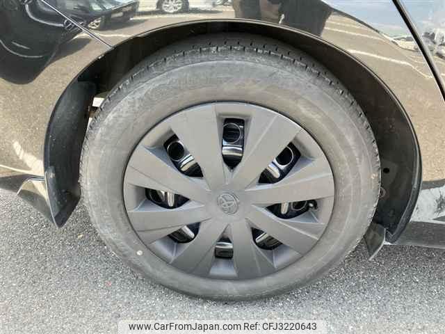 Toyota Corolla Fielder thumbnail 10