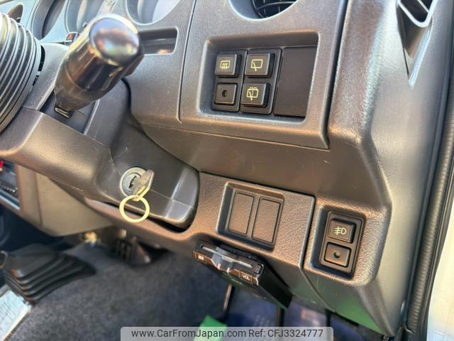 Suzuki Jimny 1996 thumbnail 8