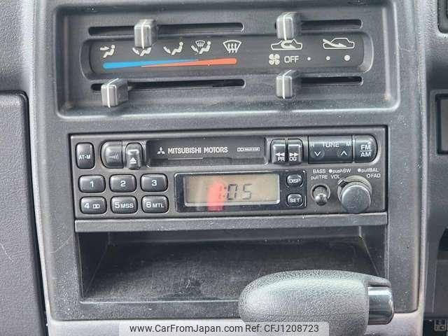 Mitsubishi Minicab Bravo 1995 thumbnail 9