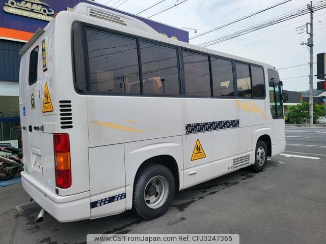 Hino Melpha 2001 thumbnail 2